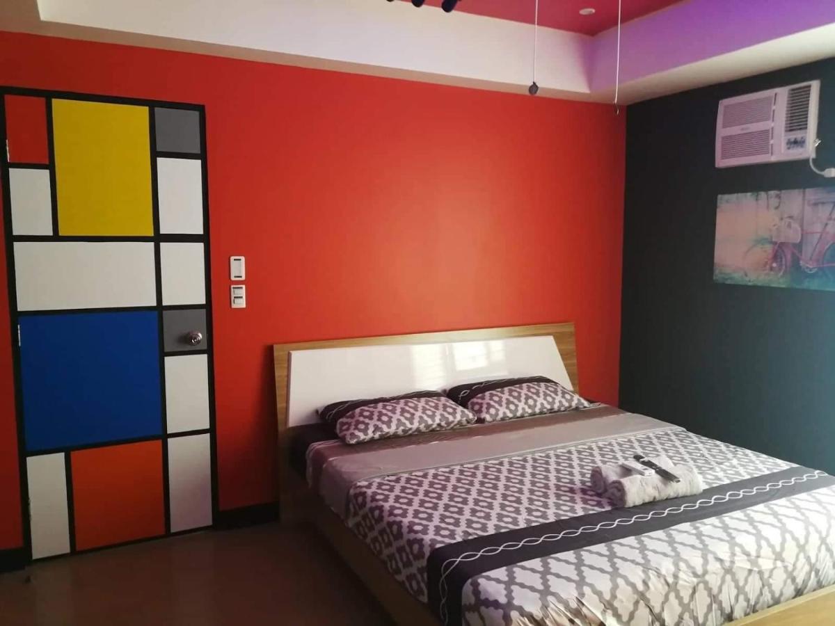 Cubao Manhattan Heights Unit 11Pq Tower B, 1Br Кесон Сити Екстериор снимка
