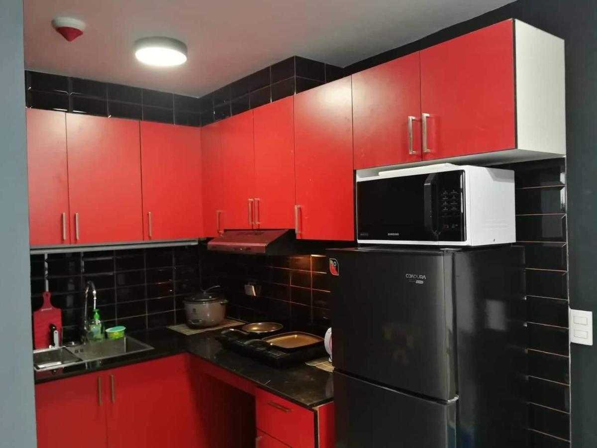 Cubao Manhattan Heights Unit 11Pq Tower B, 1Br Кесон Сити Екстериор снимка